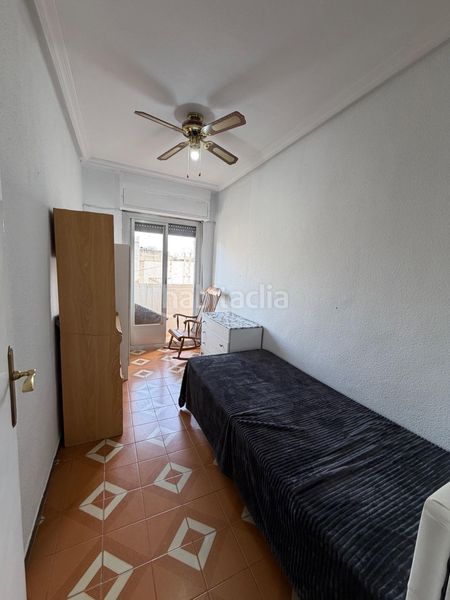 Foto 057421e1-c54b-4d1c-ba3f-e676d9bb965d. Pis a Reina Victoria - Miguel Hernández Elche / Elx