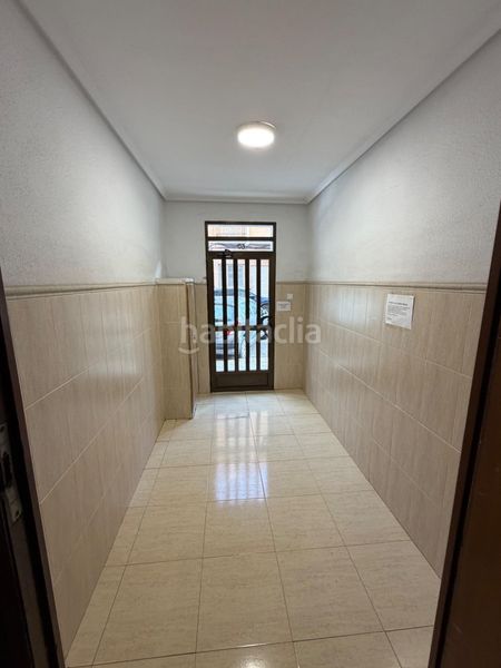 Foto 4b2f3839-b08d-492f-9545-393ad0e796bd. Pis a Reina Victoria - Miguel Hernández Elche / Elx