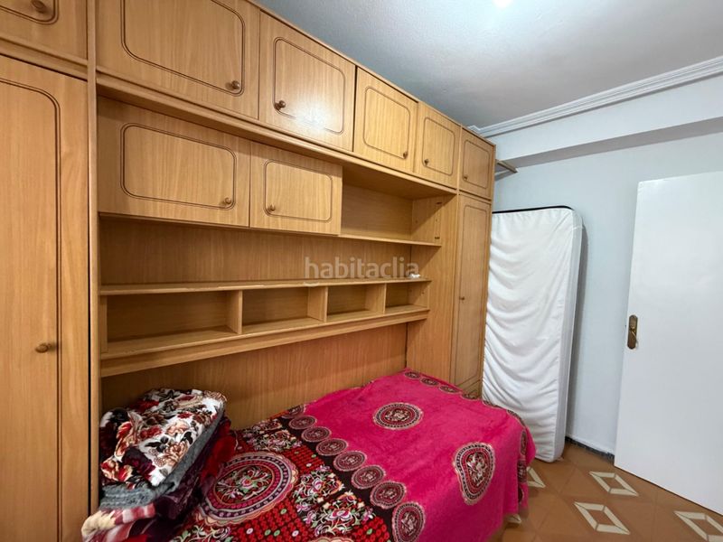 Foto d9bff4d7-b080-46b4-8c51-4cfb84914c26. Pis a Reina Victoria - Miguel Hernández Elche / Elx