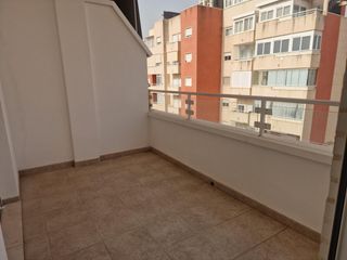 Penthouse in El Travaló - Martínez Valero. Moderno y espacioso ático en la zona del estadio con vistas y co