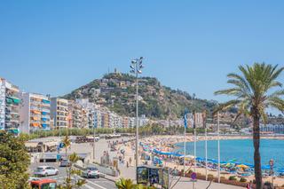 Rent House in Passeig de la marina 2