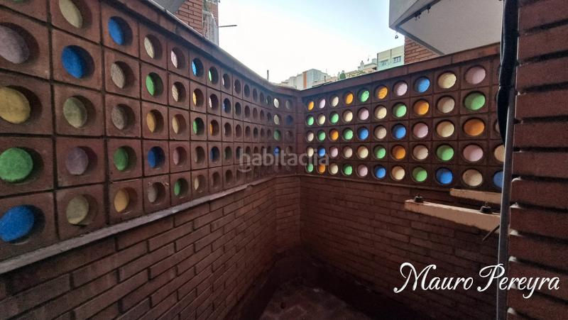 Foto 5b03878e-4b4c-4b4a-989a-7cf0f4350ed5. Bureau dans Sant Antoni Barcelona