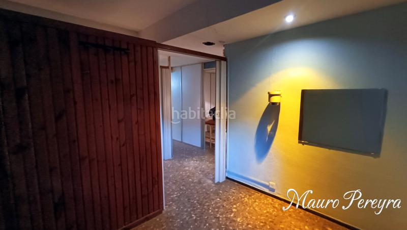 Foto c274620d-76d8-4051-9bec-2ac647c869d8. Bureau dans Sant Antoni Barcelona