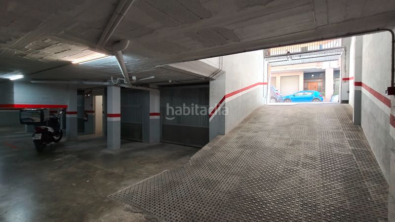 Foto f30721fd-6d32-4171-a05e-a4e1e17b63b4. Aparcament cotxe a La plantera Blanes