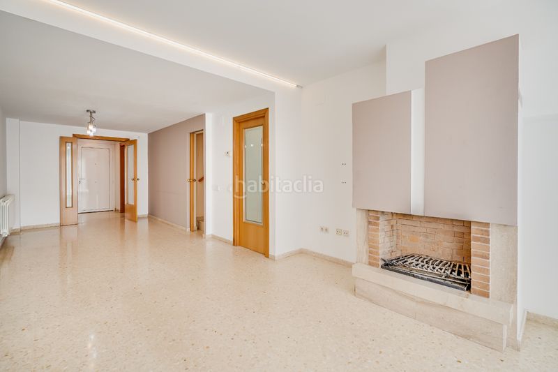 Foto 73baa370-135d-4d35-a660-a4769aa5522a. Casa adossada amb calefacció aparcament a Eixample - Can Bogunyà Castellar del Vallès