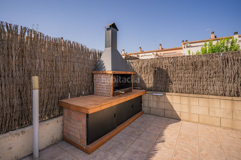 Foto f13dc36c-0126-41fb-a7ff-a5ba439b5907. Casa adossada amb calefacció aparcament a Eixample - Can Bogunyà Castellar del Vallès
