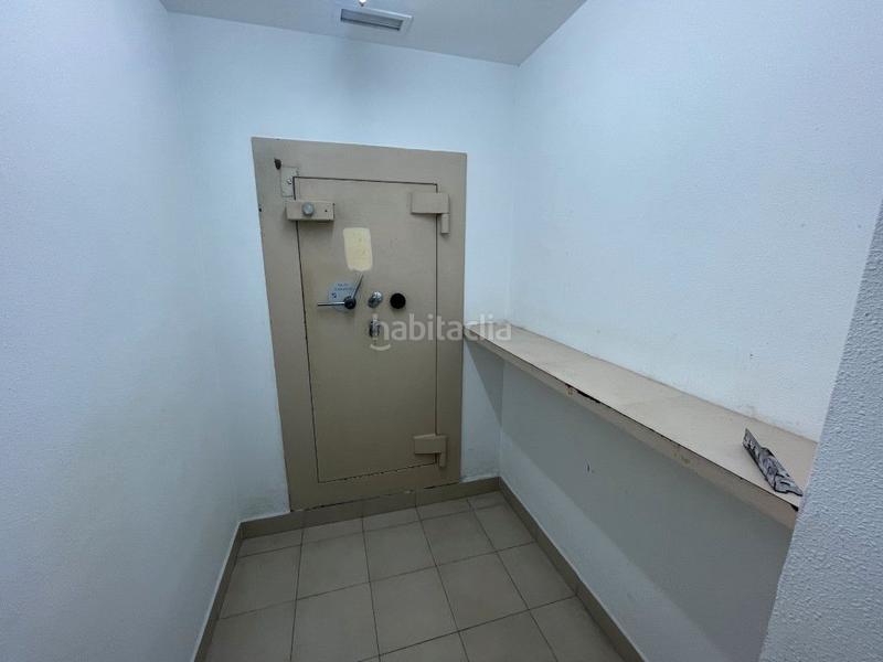 Foto 9a047207-2b63-489d-9dc1-9397d17b36c6. Rent business premise in n/a 8 in Área Romántica Donostia - San Sebastián