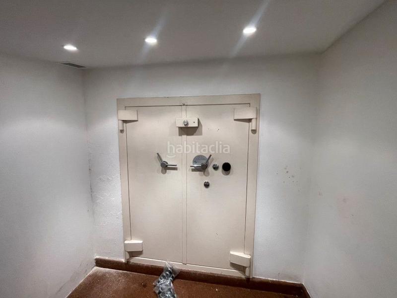 Foto e34a496c-cef9-46f4-ac70-caa3a983fa21. Rent business premise in n/a 8 in Área Romántica Donostia - San Sebastián