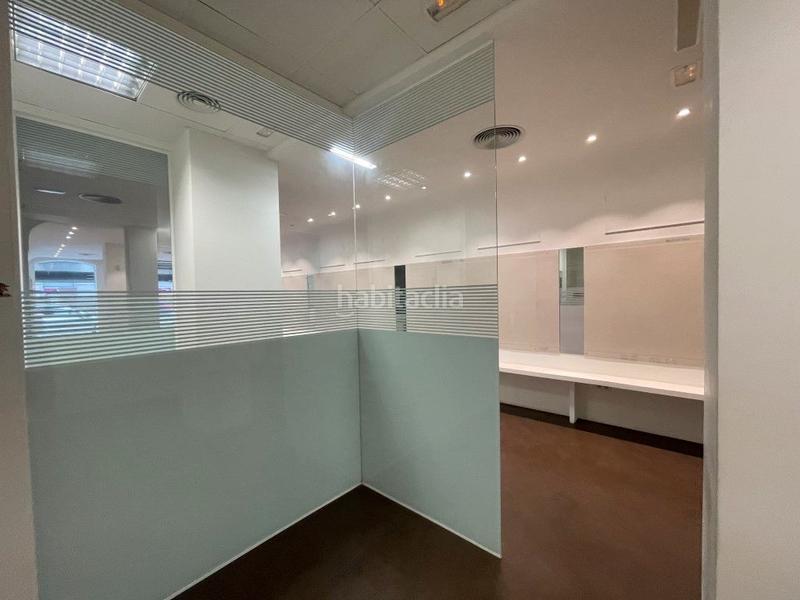 Foto f9a5d96e-227b-4946-8df5-903e7238962c. Rent business premise in n/a 8 in Área Romántica Donostia - San Sebastián