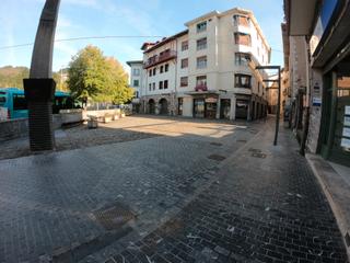 Location Local commercial  J.m. ostolaza kalea