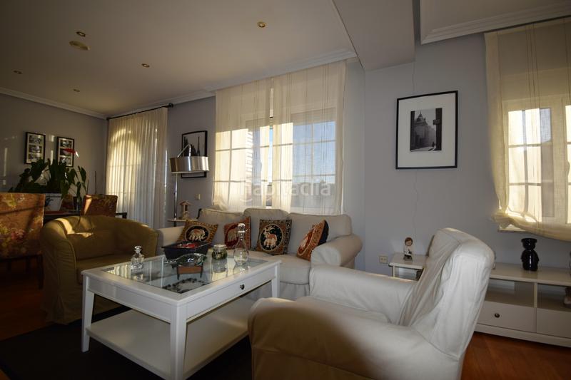 Foto 0c61ace3-b654-4b65-a52b-007b7436ef7e. House in Oviedo - peña santa de enol 22 in Ciudad Naranco - Prados de La Fuente Oviedo