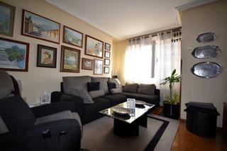 Pis a Oviedo - calle carlos casanueva varas 23. Piso de 4 dormitorios en la zona de la florida