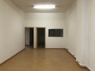 Local Comercial a Oviedo - C/ Montes del Sueve 33