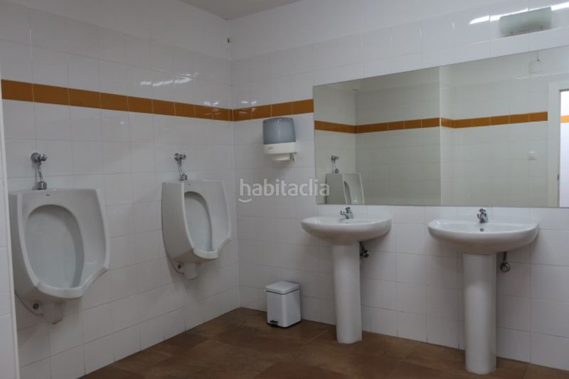 Foto 7d1db876-b07a-43f3-986c-b9e8d6a65fc0. Bureau dans Oviedo - plaza primo de rivera 1 dans Milán - Pumarín Oviedo
