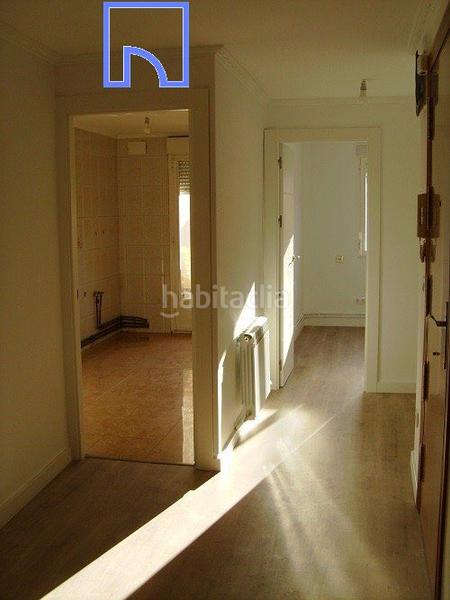 Foto cf18fdb6-ce87-41b4-a4cc-3d2d62a8e711. Appartamento con riscaldamento in Jesuitas Logroño