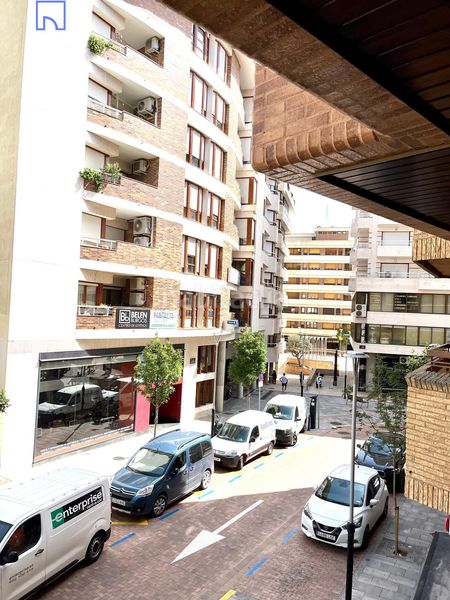 Foto 31eb5e80-f284-454d-81d4-93392a8b6d17. Oficina a Centro Tudela