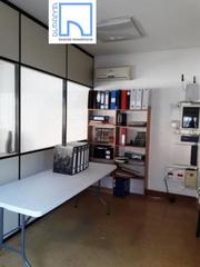 Lloguer Local Comercial a Iturrama. Local en iturrama