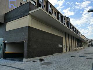 Local Comercial en Aranguren. Local de obra nueva en mutilva