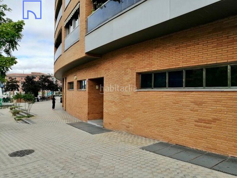 Foto 93850ac0-78a8-45e0-8b26-4b9b2d040ca1. Local comercial a Milagrosa Pamplona / Iruña