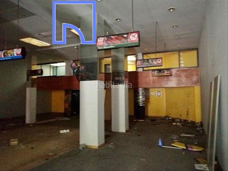 Foto 9a66a812-4e09-4aa9-8132-570886a0f352. Local comercial a Segundo Ensanche Pamplona / Iruña