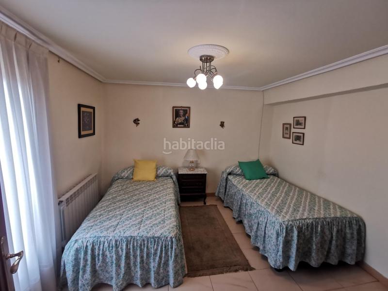 Foto a0ce7be7-07f2-492a-8f91-e75ba0b1b930. Haus mit heizung parking in Entrena