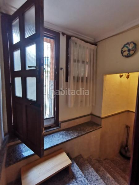 Foto f4b323d6-64ac-4ad3-87c2-577cbc287387. Haus mit heizung parking in Entrena