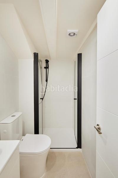 Foto 1eb11663-ade7-4c1c-afec-8605b9e2bf7e. Edificio  en venta con modelo coliving y alta rentabilidad en Barcelona