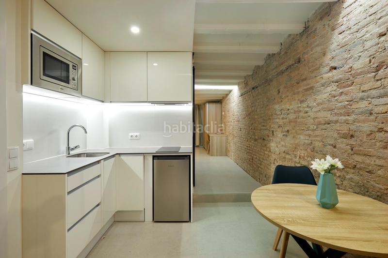 Foto 67a754a0-5e1f-47d1-a993-4f9ab2080ee3. Edificio  en venta con modelo coliving y alta rentabilidad en Barcelona
