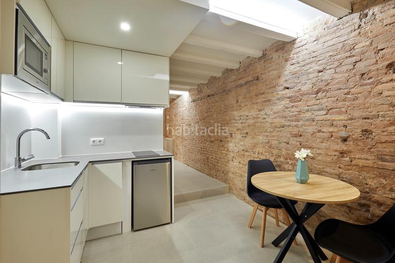 Foto e1a50aaa-e4f6-490c-a9ce-656a1cbcf90b. Edificio  en venta con modelo coliving y alta rentabilidad en Barcelona