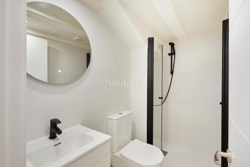 Foto 302f8412-28c6-483c-882d-9816b76e1e04. Edificio  reformado en venta con alta rentabilidad en el Raval en Barcelona