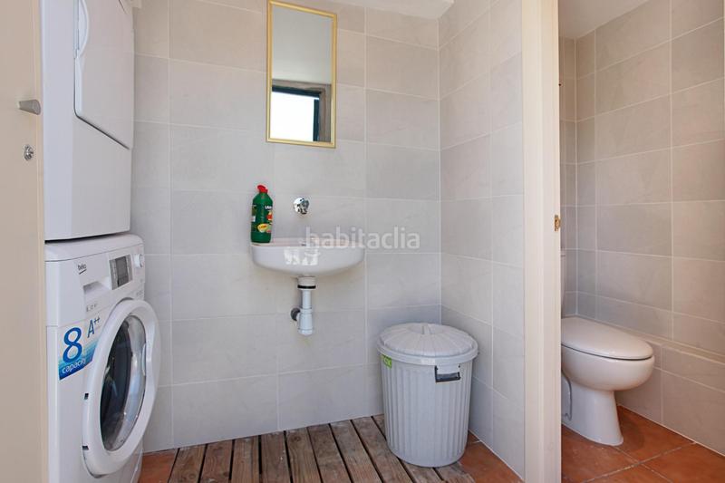Foto a8a75b04-58f5-47eb-a236-d67dc0360536. Edificio  reformado en venta con alta rentabilidad en el Raval en Barcelona