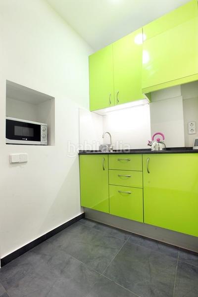 Foto be25db8e-da85-4b72-a1fc-de68354d3c56. Edificio  reformado en venta con alta rentabilidad en el Raval en Barcelona