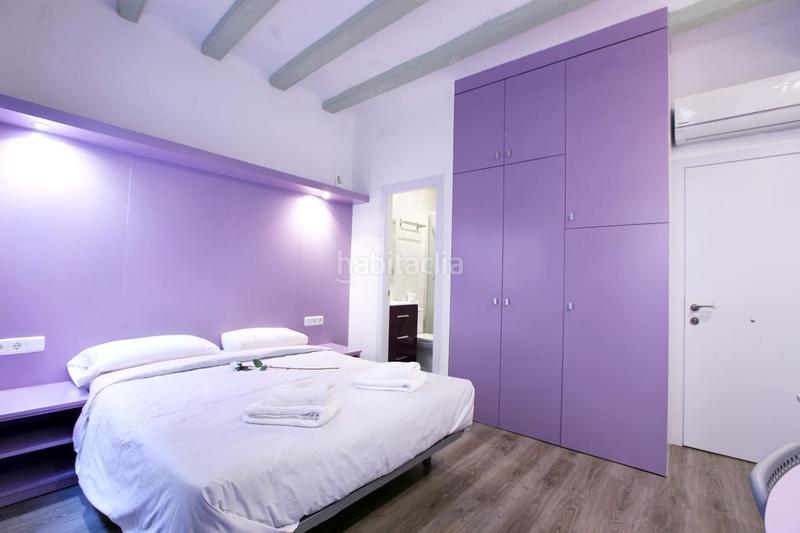 Foto cff03488-8b8e-464b-930f-86982cd661e4. Edificio  reformado en venta con alta rentabilidad en el Raval en Barcelona