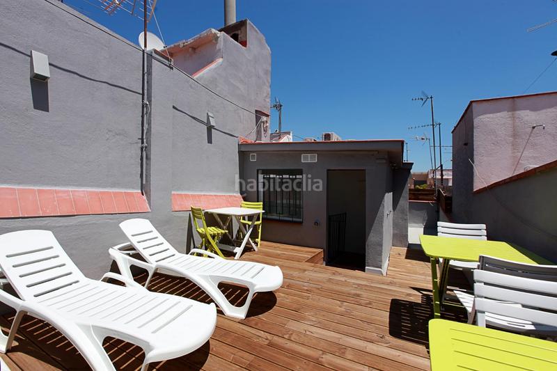 Foto d3839fca-d2d9-4718-93e8-53b945dc61eb. Edificio  reformado en venta con alta rentabilidad en el Raval en Barcelona