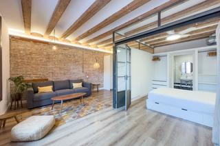 Alquiler Apartamento  Calle peu de la creu. Piso de diseño en el centro de barcelona.