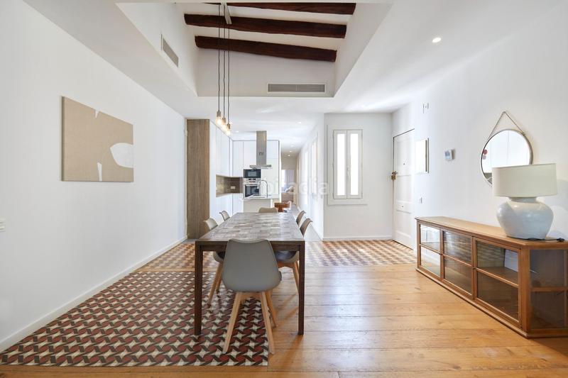 Foto 98cb88f9-7c18-4fce-b737-977f61e6c6e8. Pis amb calefacció a Gòtic Barcelona