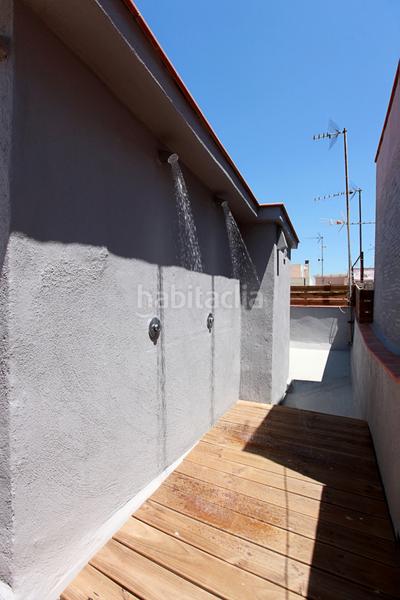 Foto 5649ae14-59aa-4a04-abb8-15541a9b8917. Alquiler estudio espacio coliving habitación con baño privado en Barcelona