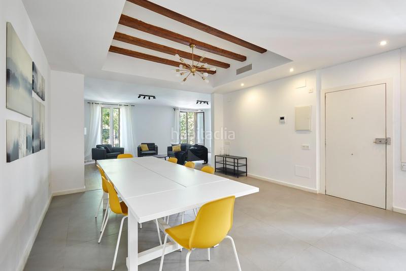 Foto 45bb6775-dd95-474f-87e9-2bd386483508. Pis a Gòtic Barcelona