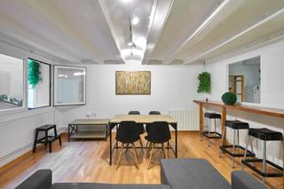 Pis  Carrer dels banys nous. Exclusivo piso de 3 dormitorios con patios privados en el corazó