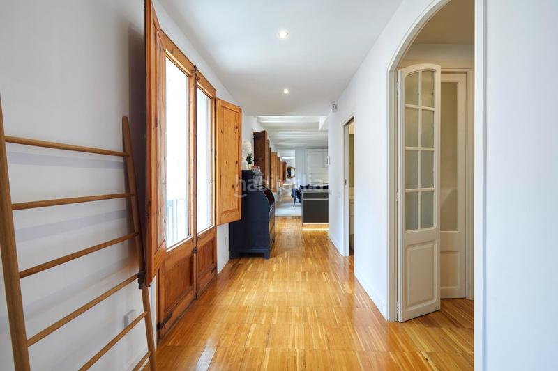 Foto 61e3f6cf-79f2-4419-b93e-13e79c266858. Apartamento exclusiva vivienda reformada en pleno corazón del Raval, a un paso de las ramblas y el liceu en Barcelona