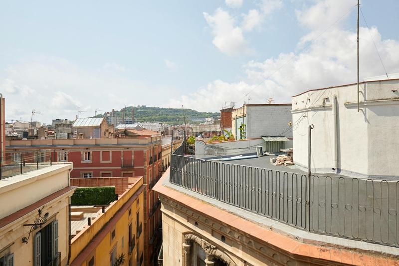Foto faf27f9a-bc89-458d-8e25-9cfa643e2de3. Apartamento exclusiva vivienda reformada en pleno corazón del Raval, a un paso de las ramblas y el liceu en Barcelona