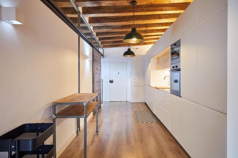 Foto 029c9e7e-f186-43e3-98c2-b8b6169e2b13. Location attique avec chauffage dans Raval Barcelona