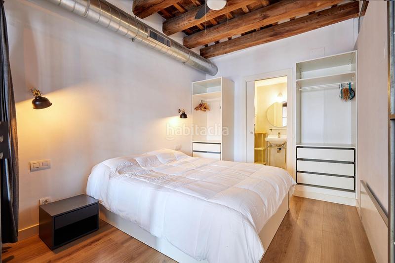 Foto 065894f9-312a-4963-a8cc-789d884de4e4. Rent penthouse with heating in Raval Barcelona
