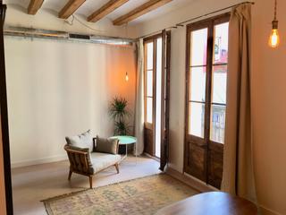 Apartament  Calle del peu de la creu. Piso totalmente reformado en el corazón de barcelona