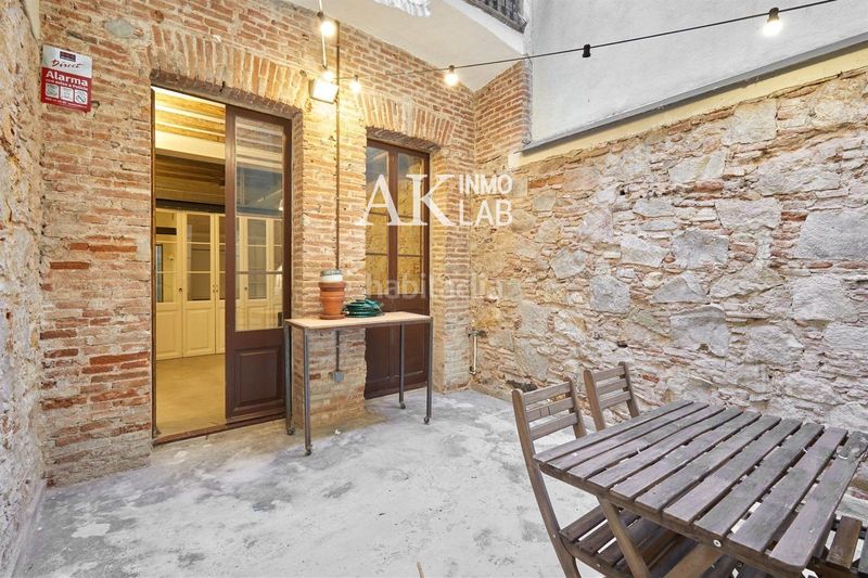 Foto 0bfbc7b7-3824-4a43-9112-3a3bd06bed01. Pis a Raval Barcelona