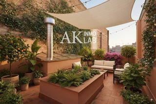 Pis  Argenter. Vivienda reformada con gran terraza en el corazón de barcelona