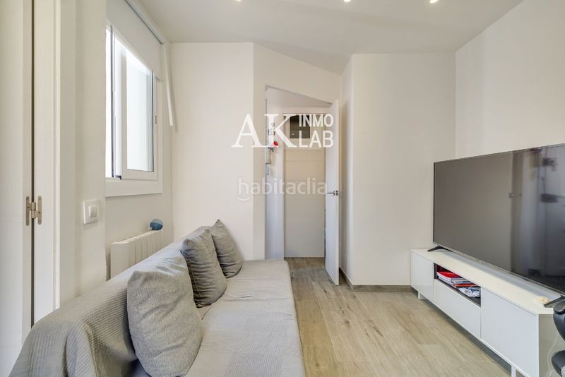 Foto fa95d7bd-cfff-4198-a931-a5d6475f20a1. Àtic a Guinardó Barcelona