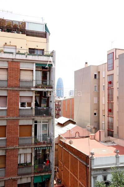 Foto 07a0538c-b9a4-4d98-939a-e1ce3f8f5a5f. Pis amb calefacció a El Camp de l´Arpa del Clot Barcelona
