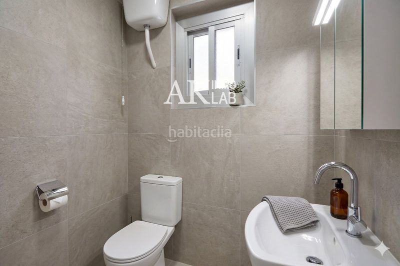 Foto cbdcbd93-186b-4765-b5af-2a551a4900bc. Pis a Trinitat Nova Barcelona