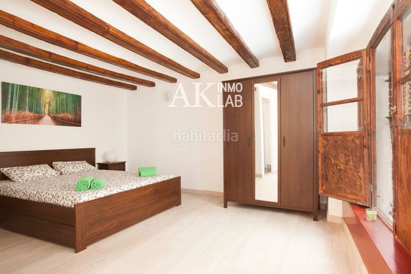 Foto c85e64d5-ab7a-483a-b06f-d77b5a1efc04. Location appartement dans Raval Barcelona